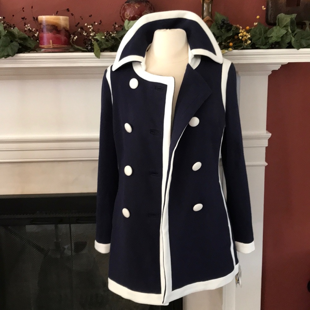 STUNNING NWT Navy and White INC jacket